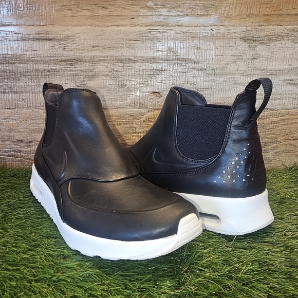 New Wmns Air Max Thea Mid - Picture 1 of 8